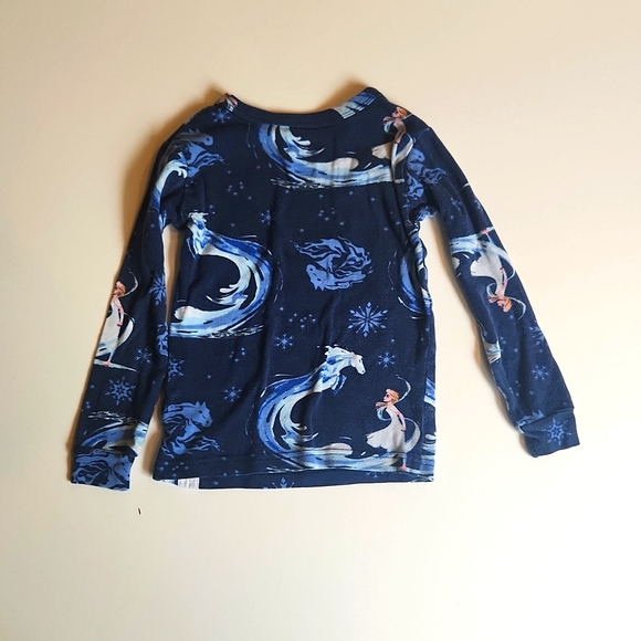 Frozen 2 PJs size 4 - Picture 2 of 5